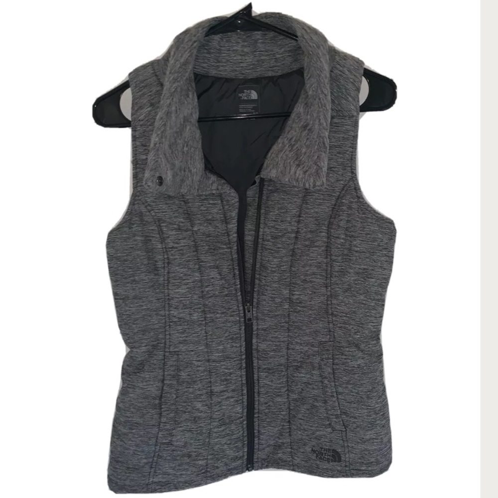 The North Face puffer best gray small petite EUC